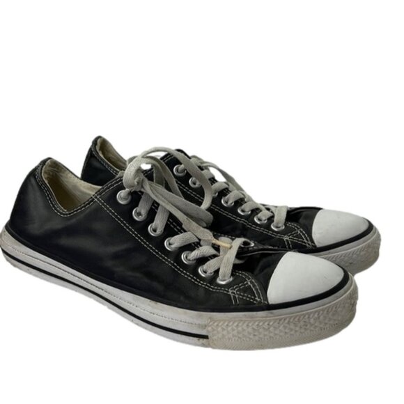 Converse Shoes - Converse Chuck Taylor Leather  Sneakers unisex
